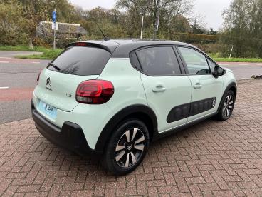 SPOTICAR Citroën C3 1.2 Turbo 110 Pk Shine Eat6 Automaat Tweedehands -  Benzine Groen - Krimpen Aan Den Ijssel - 1200281996_4