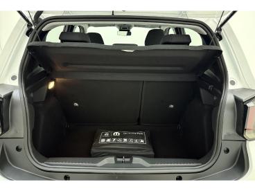 SPOTICAR Citroën C3 1.2 Turbo Plus 100 Pk | Handgeschakeld | Airco | C Tweedehands -  Benzine Wit - Leeuwarden - 1200287361_3