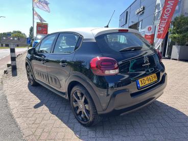 SPOTICAR Citroën C3 1.2 Turbo 110 Pk S&s Shine Navigatie Via Apple Car Tweedehands -  Benzine Zwart - Krimpen Aan Den Ijssel - 1200294413_3