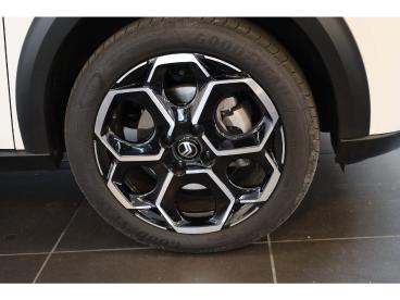 SPOTICAR Citroën C3 Turbo 100 Max Carplay | Camera | 17" Tweedehands -  Benzine Wit - 's-gravenzande - 1200294563_4