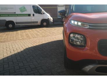 SPOTICAR Citroën C3 Aircross Pt 130 Automaat-6 Shine Navi | Hud | Camera | Park Tweedehands - Suv Benzine Oranje - 's-gravenzande - 1200267807_2