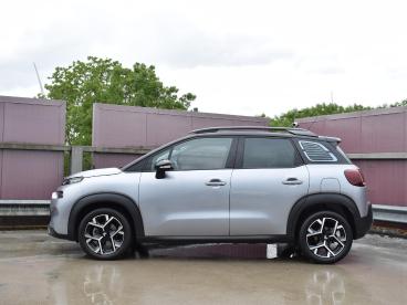 SPOTICAR Citroën C3 Aircross 1.2 Puretech Max | Achteruitrijcamera Met Sensoren Tweedehands - Suv Benzine Grijs - Alphen Aan Den Rijn - 1200275555_2
