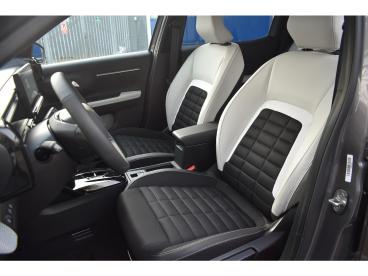 SPOTICAR Citroën C3 Aircross Hybrid 145 Dcs-6 Automaat Max Automaat | Navigatie Tweedehands - Suv Hybride Grijs - Waalwijk - 1200302724_2