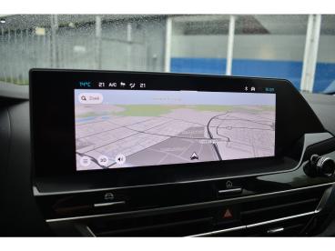 SPOTICAR Citroën C4 Puretech 130 Eat8 Automaat Plus | Two Tone | Navi Tweedehands - Suv Benzine Wit - Waalwijk - 1200245363_5