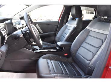 SPOTICAR Citroën C4 Puretech 130 Eat8 Shine | Leder | Panorama Dak | A Tweedehands - Suv Benzine Rood - Waalwijk - 1200276676_2