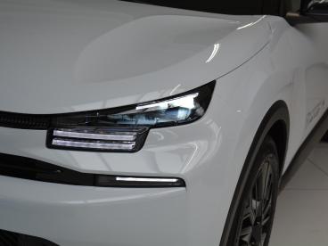 SPOTICAR Citroën C4 1.2 Hybrid 145pk Collection Tweedehands - Suv Hybride Wit - Gouda - 1200278159_5