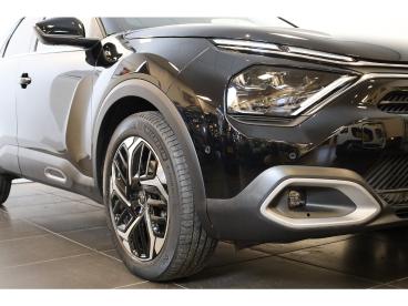 SPOTICAR Citroën C4 Pt 130 Shine Camera | Hifi | Stoel En Voorruitverw Tweedehands - Suv Benzine Zwart - 's-gravenzande - 1200286198_2