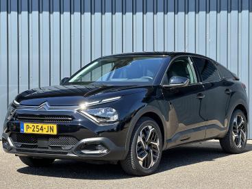 SPOTICAR Citroën C4 1.2 Turbo Shine Automaat I Hud I All Season I Adap Tweedehands - Suv Benzine Zwart - Ruurlo - 1200292951_1