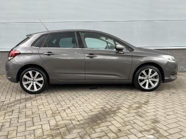 SPOTICAR Citroën C4 130 Pk Feel Collection | Dealer Onderhouden | Eers Tweedehands - Hatchback Benzine Grijs - Doetinchem - 1200293536_3