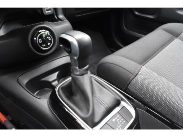 SPOTICAR Citroën C4 Cactus Puretech 110 Eat6 Shine Automaat | Navigatie | Cam Tweedehands - Suv Benzine Wit - Waalwijk - 1200286066_5