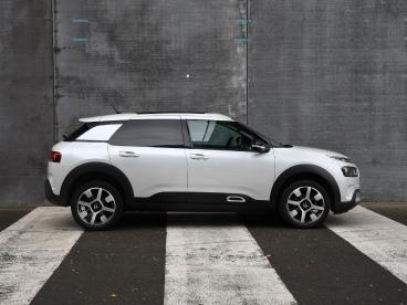 SPOTICAR Citroën C4 Cactus Shine 1.2 Puretech 110pk Automaat Pano | 17''lm | Tweedehands - Suv Benzine Wit - Sittard - 1200303039_4