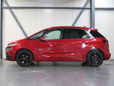 SPOTICAR Citroën C4 Picasso 1.2 130pk Selection | 1ste Eigenaar | Trekhaak | A Tweedehands - Mpv Benzine Rood - Amersfoort - 1200291145_2