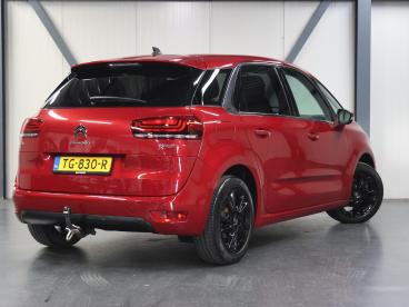 SPOTICAR Citroën C4 Picasso 1.2 130pk Selection | 1ste Eigenaar | Trekhaak | A Tweedehands - Mpv Benzine Rood - Amersfoort - 1200291145_3