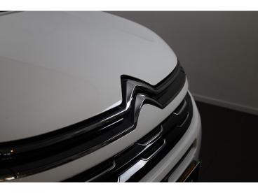 SPOTICAR Citroën C5 Aircross Pt 180 Shine Automaat-8 Panoramadak | 19" | All Se Tweedehands - Suv Benzine Wit - 's-gravenzande - 1200296840_3