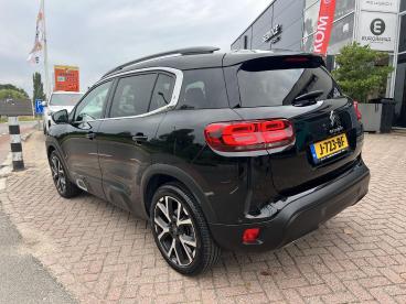 SPOTICAR Citroën C5 Aircross 1.2 Turbo 130 Shine Eat8 Automaat | Afneembare Tre Tweedehands - Suv Benzine Zwart - Krimpen Aan Den Ijssel - 1200301145_2