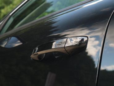 SPOTICAR Citroën C5 X 1.6 Plug-in Hybrid 225 Business Plus / Stoelverwar Tweedehands - Stationwagen Plugin Hybrid Zwart - Hilversum - 1200276610_4