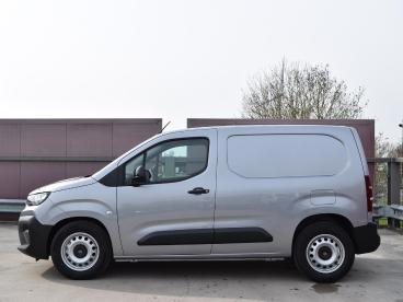 SPOTICAR Citroën E-berlingo 136 L1 50 Kwh Warmtepomp | Houten Betimmering | Pa Tweedehands - Bedrijfswagen Elektrisch Grijs - Alphen Aan Den Rijn - 1200290145_3