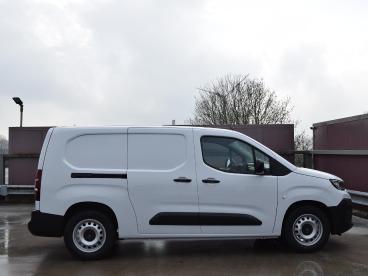 SPOTICAR Citroën E-berlingo L2 50 Kwh | 0% Rente | Tot 8 Jaar Garantie | Camer Tweedehands - Bedrijfswagen Elektrisch Wit - Alphen Aan Den Rijn - 1200293090_3
