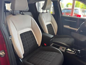 SPOTICAR Citroën C3 E-c3 Max 44 Kwh 100% Ev | Carplay | Boordlader | Draadl Tweedehands - Suv Elektrisch Rood - 's-gravenzande - 1200272449_3