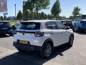 SPOTICAR Citroën C3 E-c3 You 113pk 44 Kwh | Nieuw | Parkeersensoren | Bluet Tweedehands - Suv Elektrisch Wit - Drachten - 1200279904_4