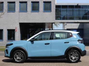 SPOTICAR Citroën C3 E-c3 Plus 113pk Comfort Range 44 Kwh / Trekhaak / Navig Tweedehands - Suv Elektrisch Blauw - Hilversum - 1200301647_2