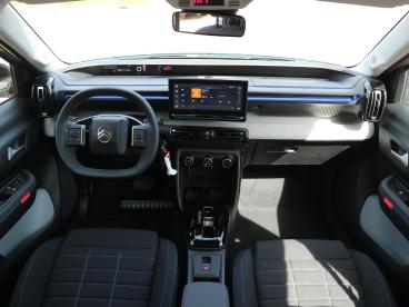 SPOTICAR Citroën C3 E-c3 Plus 113pk Comfort Range 44 Kwh / Trekhaak / Navig Tweedehands - Suv Elektrisch Blauw - Hilversum - 1200301647_5
