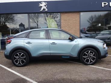 SPOTICAR Citroën C4 E-c4 Ev Feel Pack 50kwh 136pk 3-fase/16%bytell&btw | Na Tweedehands - Hatchback Elektrisch Blauw - Zierikzee - 1200284849_2