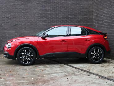 SPOTICAR Citroën C4 E-c4 Feel Pack 50kwh 136pk | Accu 92% | Navigatie | Ach Tweedehands - Suv Elektrisch Rood - Doorn - 1200285778_2