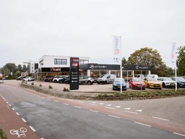 SPOTICAR Citroën C4 E-c4 Feel Pack 50 Kwh 136 Pk Automaat Range Tot 320 Km, Tweedehands - Suv Elektrisch Grijs - Krimpen Aan Den Ijssel - 1200297705_4