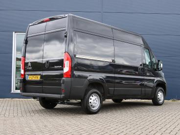 SPOTICAR Citroën Jumper 120pk Hdi L2h2 3.3t | 3 Persoons | Climate | Navig Tweedehands - Bedrijfswagen Diesel Grijs - Nijkerk - 1200270993_3