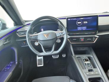 SPOTICAR Cupra Formentor 1.4 E-hybrid 245pk Performance Camera | Apple Carp Tweedehands - Suv Plugin Hybrid Zwart - Naaldwijk - 1200292674_5