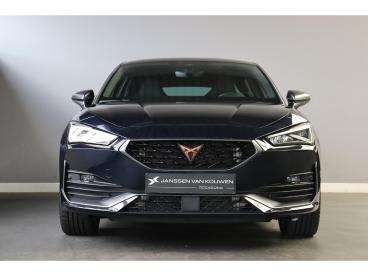 SPOTICAR Cupra Leon 1.4 E-hybrid Vz Business Soh 97% Stuurverwarming C Tweedehands - Hatchback Plugin Hybrid Blauw - Mijdrecht - 1200284410_2