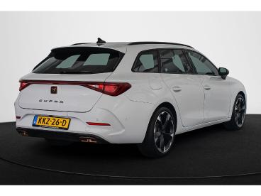 SPOTICAR Cupra Leon 1.4 E-hybrid Essential Achteruitrijcamera Keyless Tweedehands - Stationwagen Plugin Hybrid Wit - Mijdrecht - 1200295718_3
