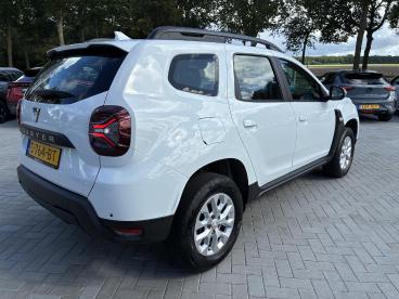 SPOTICAR Dacia Duster 1.3 Tce Comfort | Airconditioning | Cruise Control Tweedehands - Suv Benzine Wit - Emmeloord - 1200302021_5