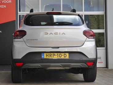 SPOTICAR Dacia Sandero 1.0 Tce 90 Comfort | Automaat | Navigatie | Camera Tweedehands -  Benzine Grijs - Sneek - 1200299020_4