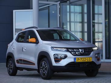 SPOTICAR Dacia Spring Expression 27 Kwh | Achteruitrijcamera | Parkeerse Tweedehands - Hatchback Elektrisch Grijs - Sneek - 1200294888_1