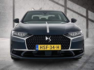 SPOTICAR Ds Ds 9 9 E-tense Rivoli+ 250 | Rijklaar | Lounge Achterbank Tweedehands - Suv Plugin Hybrid Blauw - Breda - 1200271076_4