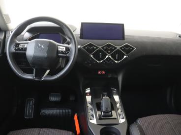 SPOTICAR Ds Ds 3 1.2 Puretech 130pk Performance Line Parkeerhulp | Tweedehands -  Benzine Grijs - Naaldwijk - 1200290736_5
