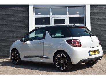 SPOTICAR Ds Ds 3 Puretech 110 Eat6 Automaat Performance Line .| Nav Tweedehands -  Benzine Wit - Waalwijk - 1200294057_5