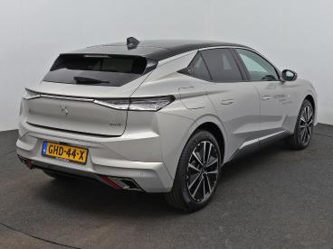 SPOTICAR Ds Ds 4 130pk Automaat Trocadero | Navigatie + Head-up Dis Tweedehands - Hatchback Benzine Grijs - Breda - 300255278_2