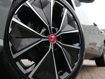 SPOTICAR Ds Ds 4 E-tense Performance Line+ / Soh 98% / Night Vision Tweedehands - Hatchback Plugin Hybrid Grijs - Hilversum - 1200282533_4