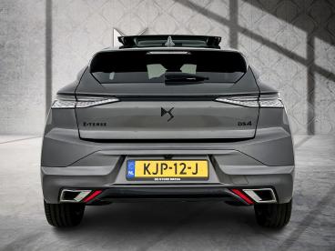 SPOTICAR Ds Ds 4 E-tense 225 Pk Automaat Performance Line+ | Alcant Tweedehands - Hatchback Plugin Hybrid Grijs - Breda - 1200296002_3