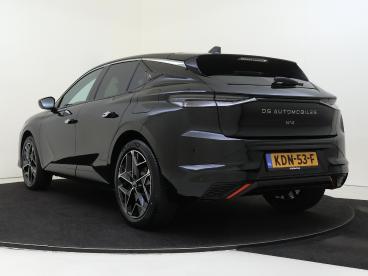 SPOTICAR Ds Ds 4 No 1.6 Phev Pallas | Pack Tech | Pack Comfort | Ch Tweedehands - Hatchback Hybride Zwart - S'gravenhage - 1200298153_4