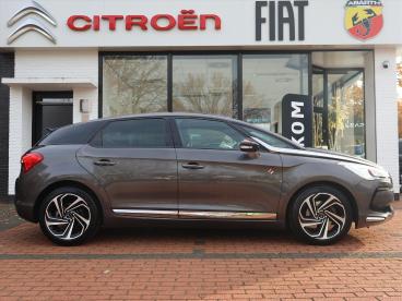 SPOTICAR Ds Ds 5 Thp 165pk Eat6 Automaat S&s Performance Line, Rijk Tweedehands - Hatchback Benzine Grijs - Ommen - 1200292396_3