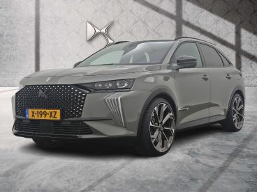 SPOTICAR Ds Ds 7 Crossback E-tense 360pk Awd La Premiere/opera | Rijklaar | S Tweedehands - Suv Plugin Hybrid Grijs - Breda - 1200264370_1