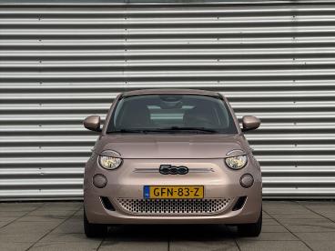 SPOTICAR Fiat 500 42kwh 118pk Aut La Prima | Achteruitrijcamera | Cr Tweedehands - Stadsauto Elektrisch Roze - Velp - 1200275054_3