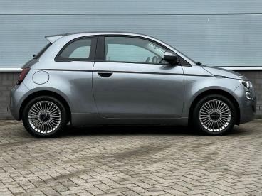 SPOTICAR Fiat 500 42kwh 118 Pk Automaat Icon | Climate Control | Ach Tweedehands - Stadsauto Elektrisch Grijs - Doetinchem - 1200290871_4