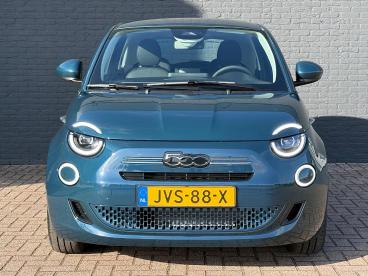 SPOTICAR Fiat 500 1.0 Hybrid 65pk Torino Launch Edition I Cruise Con Tweedehands - Stadsauto Hybride Groen - Hengelo - 1200292071_2