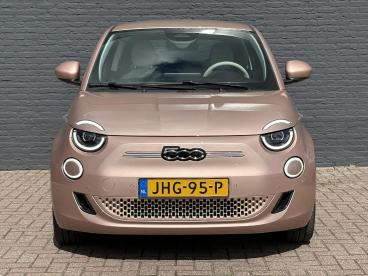 SPOTICAR Fiat 500 3+1 La Prima 42 Kwh | Adaptive Cruise Control | Ke Tweedehands - Stadsauto Elektrisch Rood - Hengelo - 1200293551_2