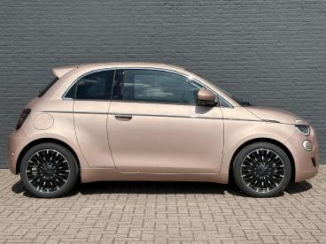 SPOTICAR Fiat 500 3+1 La Prima 42 Kwh | Adaptive Cruise Control | Ke Tweedehands - Stadsauto Elektrisch Rood - Hengelo - 1200293551_4
